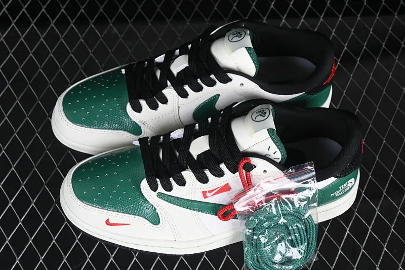 All categories Air Jordan Jordan series basketball shoes Air Jordan 1 Low High-end customized low-top sneakers Travis Scott x Fragment Design x Air Jordan 1 Low OG SP AJ1 Joe 1 North Face joint off-white green snake low-top cultural casual sneakers CH6336-021